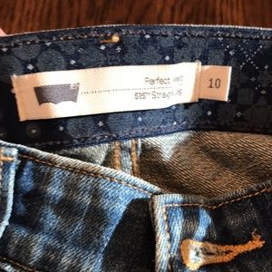 Levi’s women’s straight leg jeans